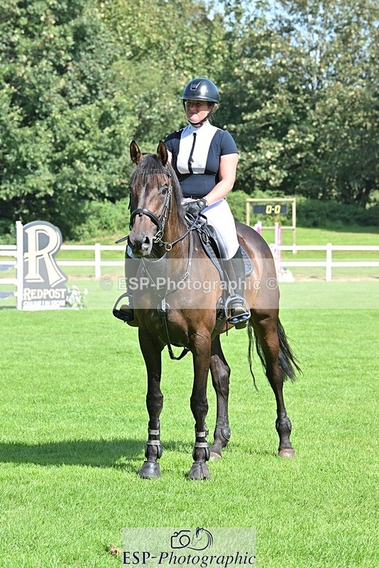 230909-115944-05340 - Cls 11 Snr Foxhunter & 1.20m Open