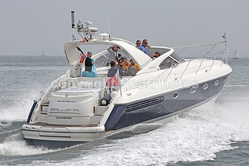 160528 BALLENA CHARTERDAYS - FAIRLINE TARGA 43 Y92A7010 - Motorboats - Open