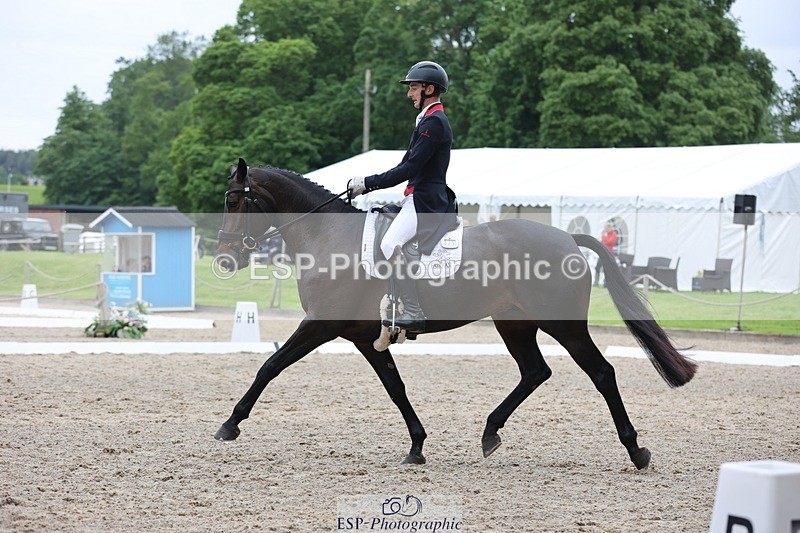 240523-173719-06188 - 325-MIDNIGHT_ENDEAVOUR-Tom_Jackson