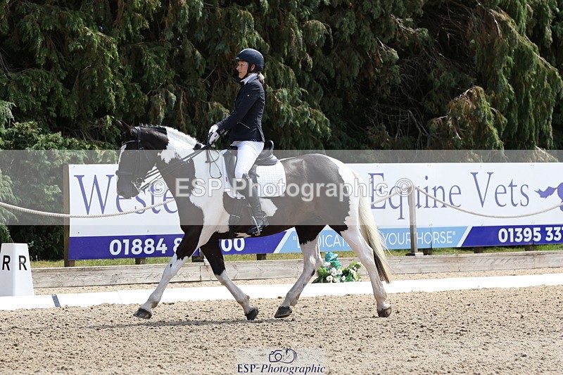 250809A-135039-03812 - 120-Julia.WoodwardLily.1