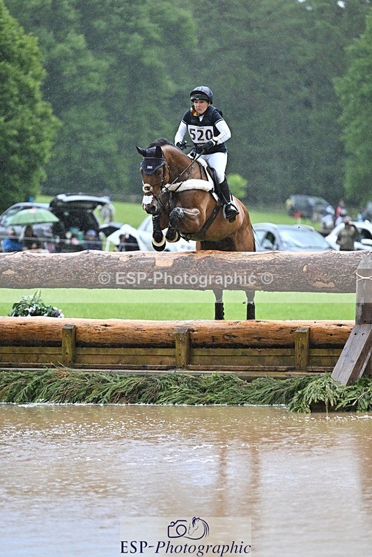 240526-133825-22973 - 520-LONDON_52-Laura_Collett