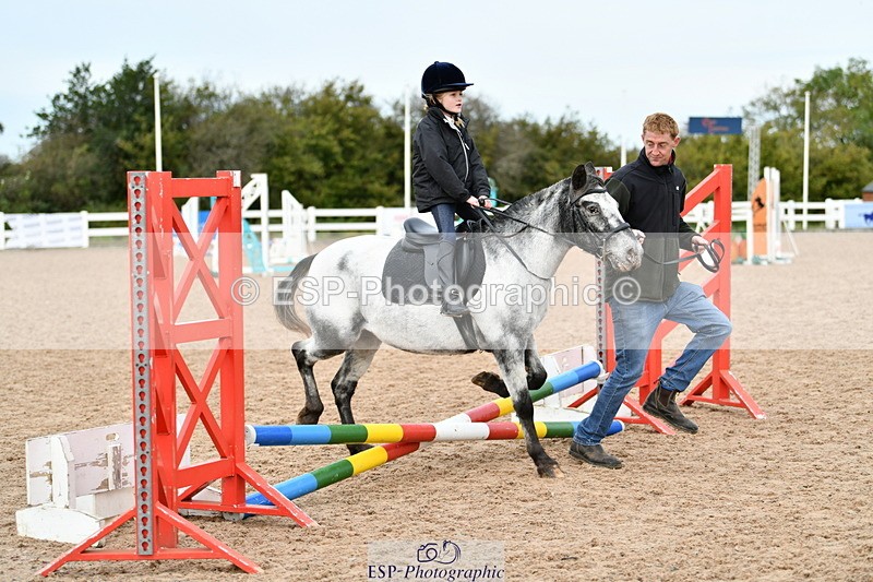 241013B-093025-00207 - Cls 1 Clear Round