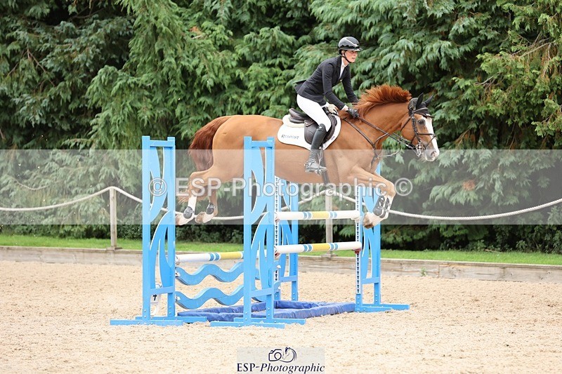 240817-162016-02958 - 06A Snr Fox 1.20m open