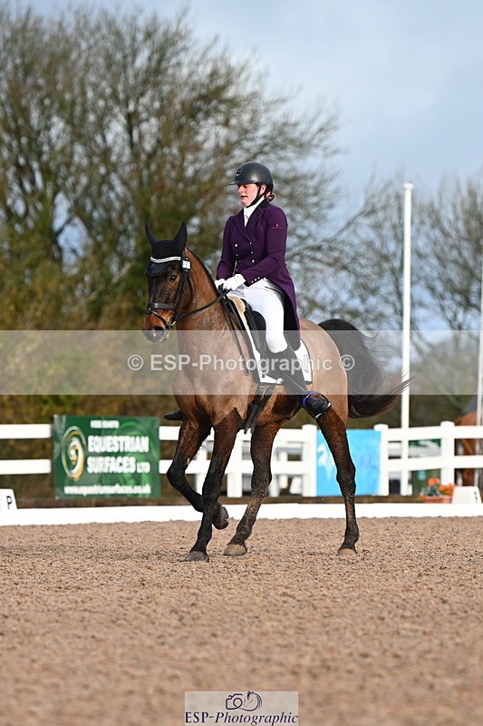 240218A-091704-05070 - 151-NICOLA.KAYES-BOSS.X