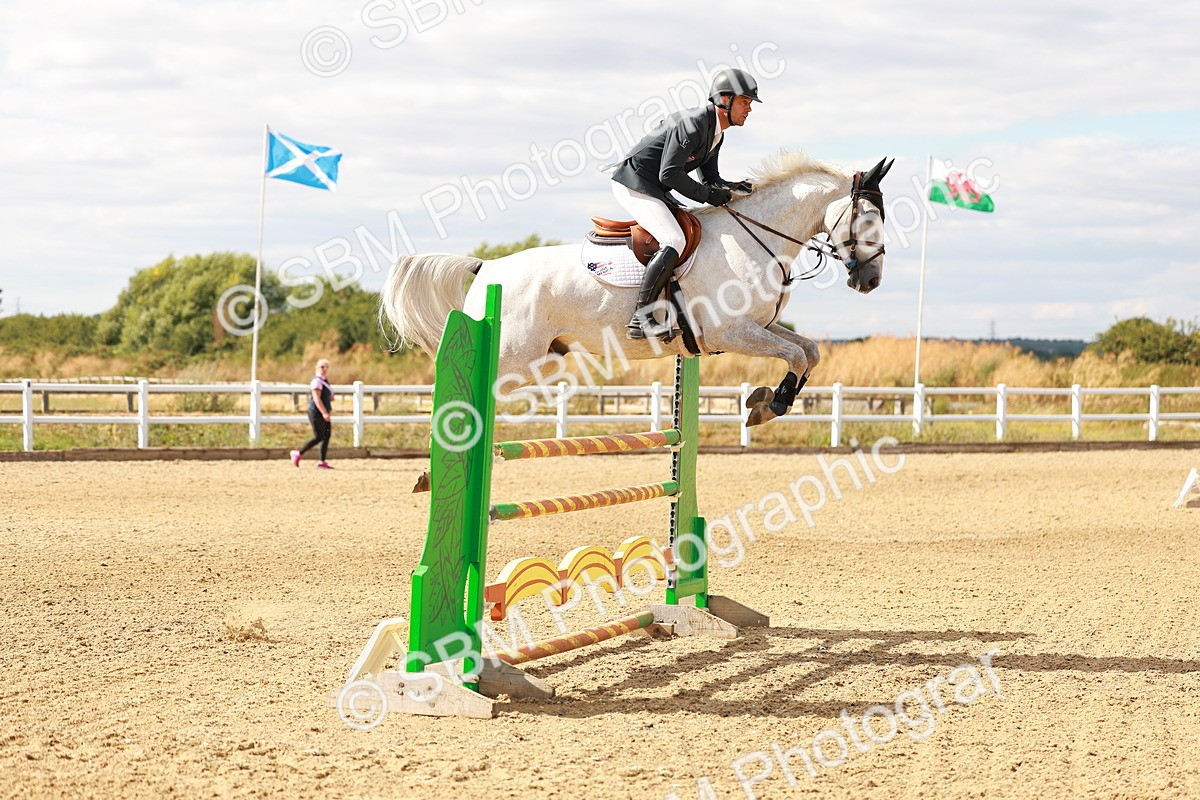 SBM_007362 - Class 5 - Senior British Foxhunter - 1.20m
