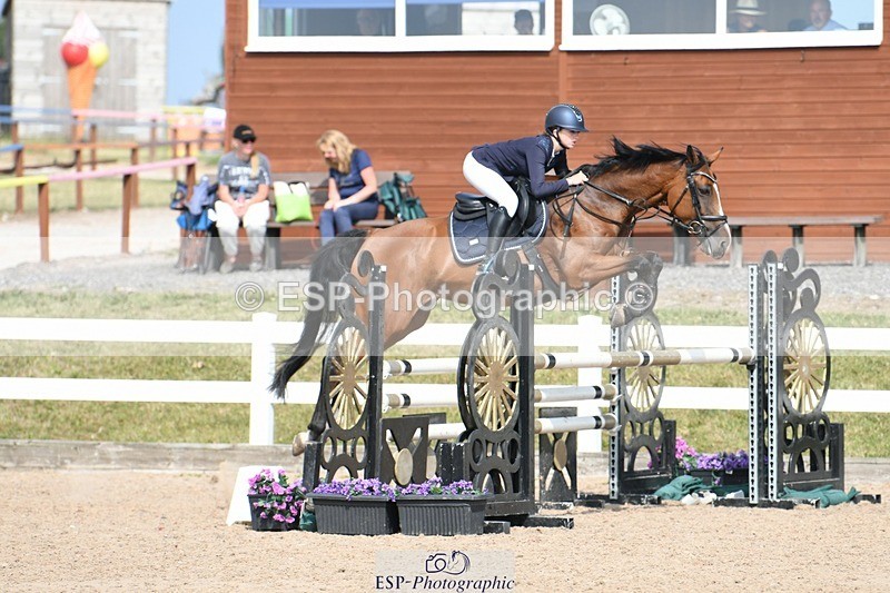 250725-164125-03989 - Cls 10 1.05m Amateur Quali