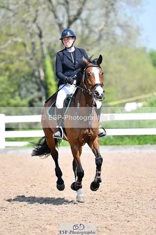 240512A-115105-17992 - Cls 40 Discovery Second Round Jump Off and Pres