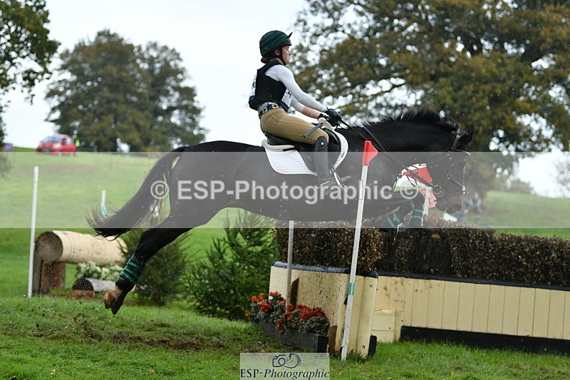 251025A-132911-20003 - F-469-Gabriella.Lucas