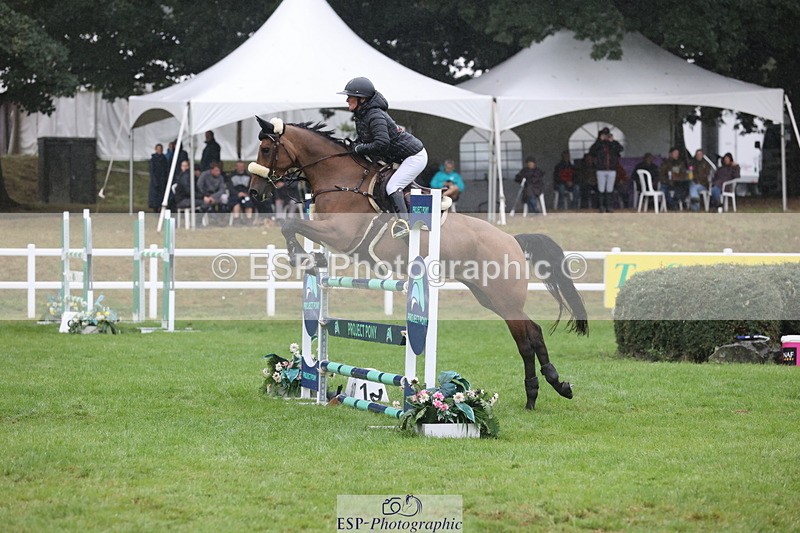 250830A-140752-06890 - Cls 16 Snr Newcomers and 1.10m Open