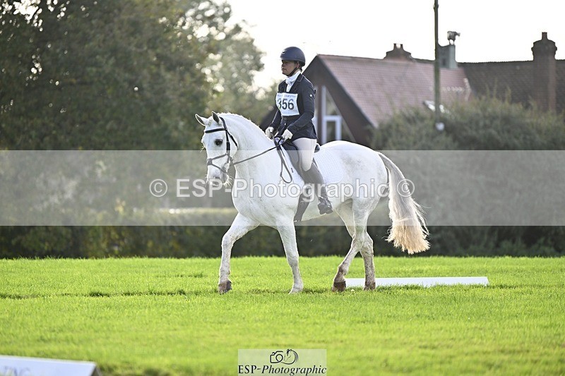 241025-100205-05677 - 356-Demelza.Barnes-GRAGEELAGH.BLUEBELL