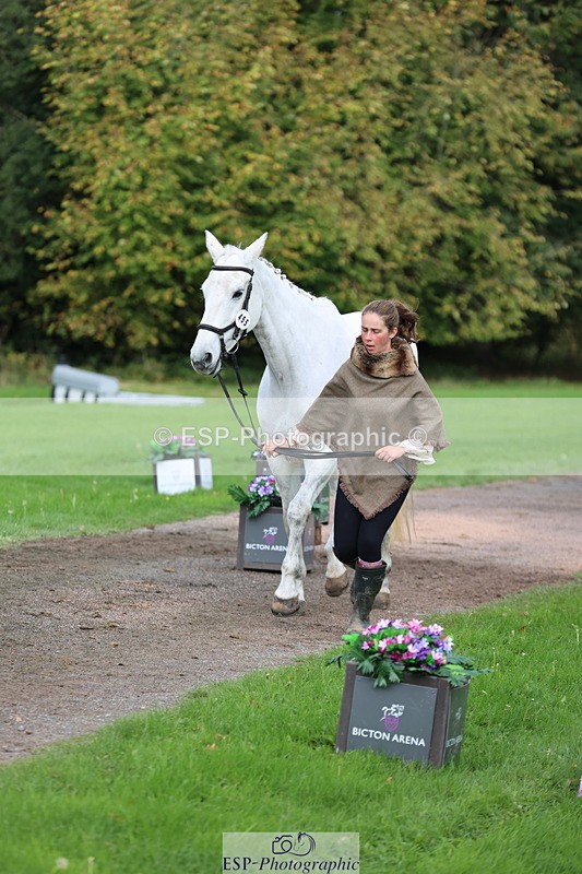 251026A-114406-25650 - F-455-Harriet.Gillam