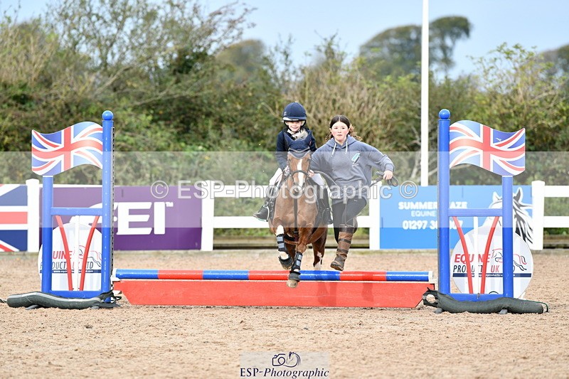 241013B-102214-00356 - Cls 2c 40cm Lead Rein