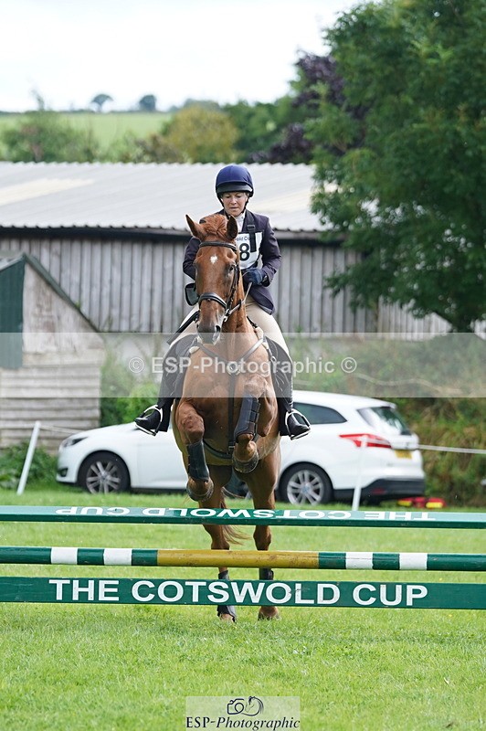 240811A-101426-00833 - 058