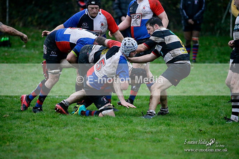 RU 201121 140 - Pewsey Vale RFC v Chippenham III RFC 21/11/2021