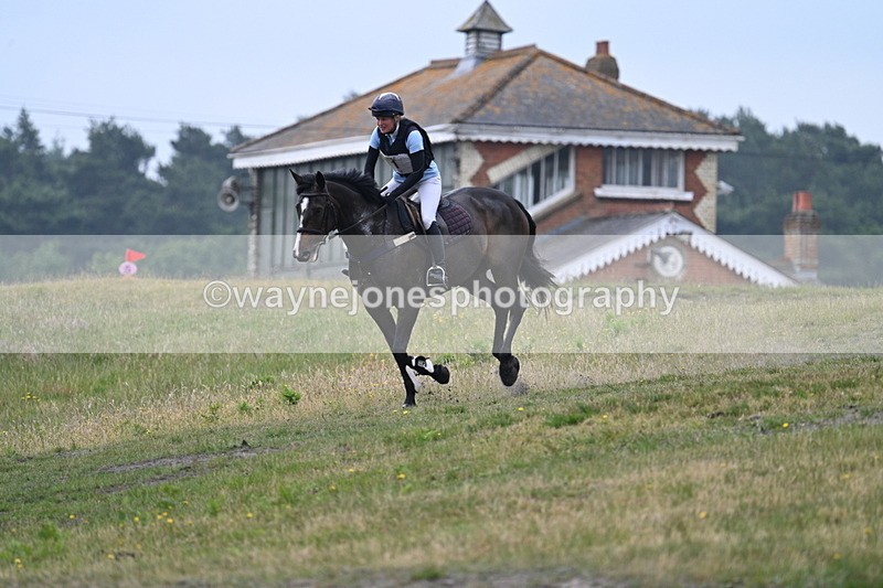 WJ7_8995 - Time 10:45 to 11:03