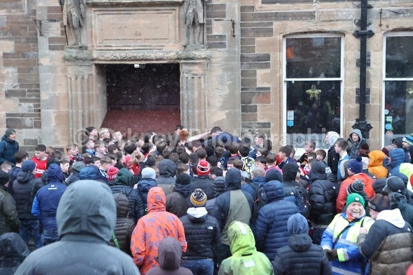 AA076543 - New Years Boys Ba'