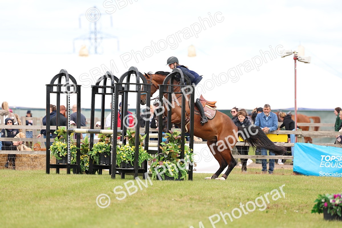 SBM_13712 - Class 206 - Senior Newcomers - 1.10m Open