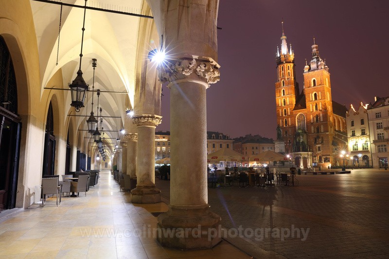 Krakaw Market Square     ref 1571 - Europe