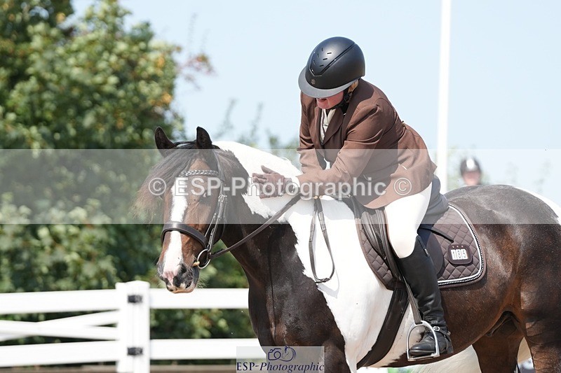 250817-122137-09300 - 185-Hermione.PerryNewoak.Roc.Bay