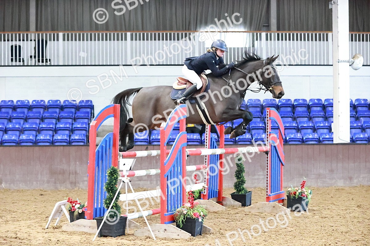 SBM_003016 - Class 11 - Senior Foxhunter 1.20m