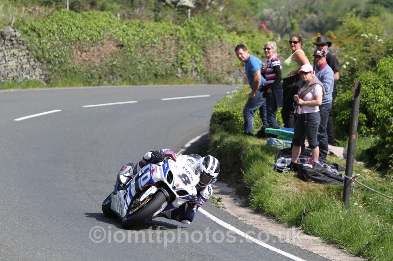 William Dunlop Suzuki / Tyco Suzuki - Dainese Superbike Race 2014
