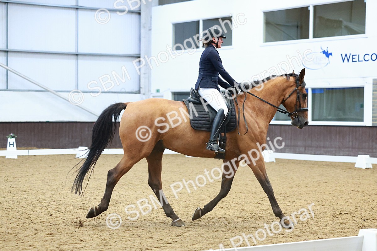 0B8A9318 - Class 6 - Novice 3