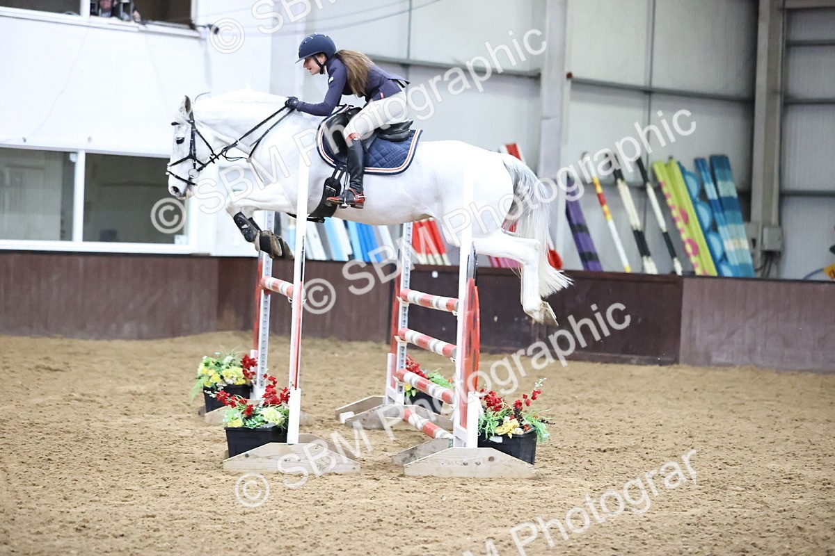 SBM_005491 - Class 17 - Senior Newcomers 1.10m