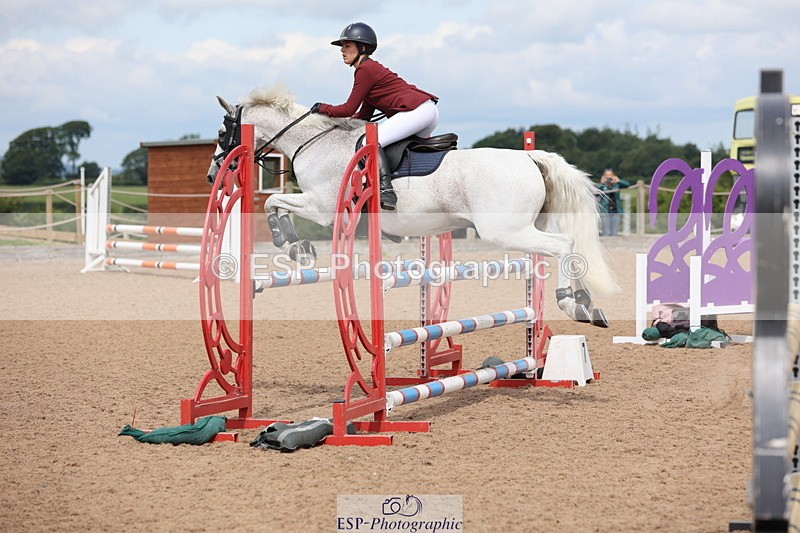 240714A-110617-01871 - Cls 5 A&B Poney Newc & 1.00 Open