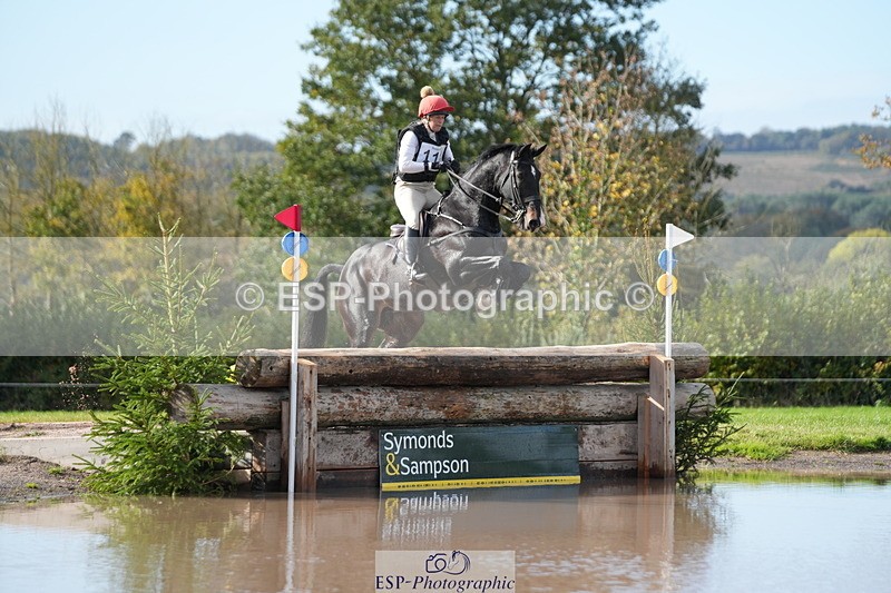 251024A-120714-08625 - B-111-Polly.Walker