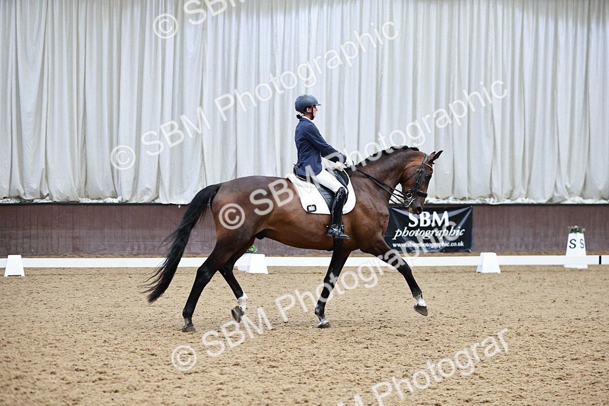 SBM_006596 - Class 16 - Advanced Medium 5 - 16.02-17.22