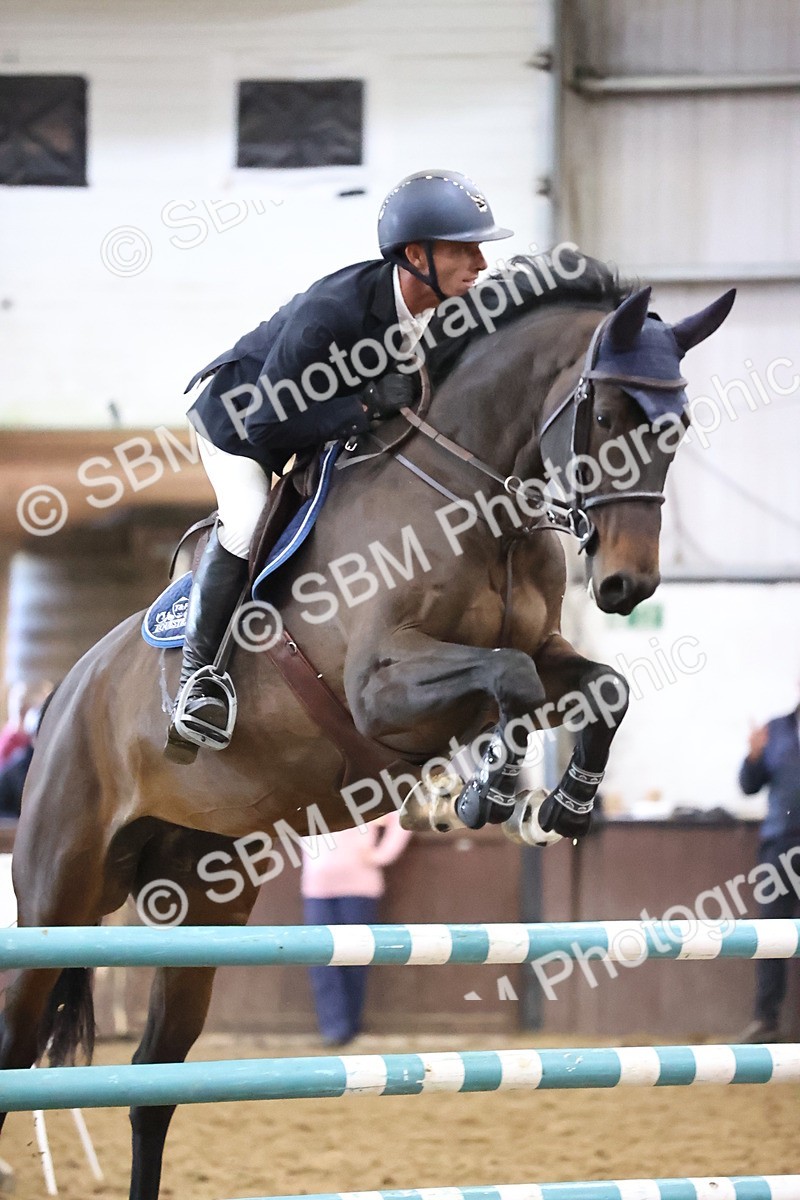 SBM_003483 - Class 11 - Senior Newcomers 1.10m