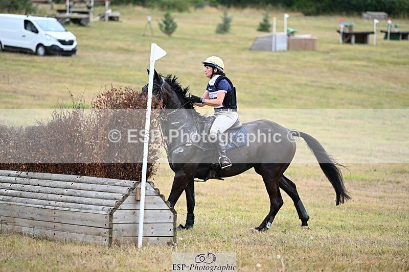 250803A-143033-15272 - O-677-Kate.Jupp-JUSTA.PLAYBOY