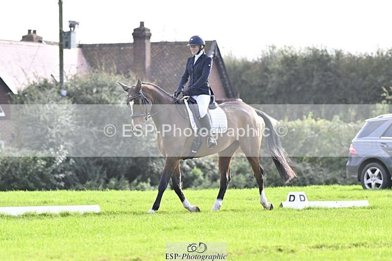 241025-132903-09462 - 378-Fern.Hordern-SHES.ALL.THAT