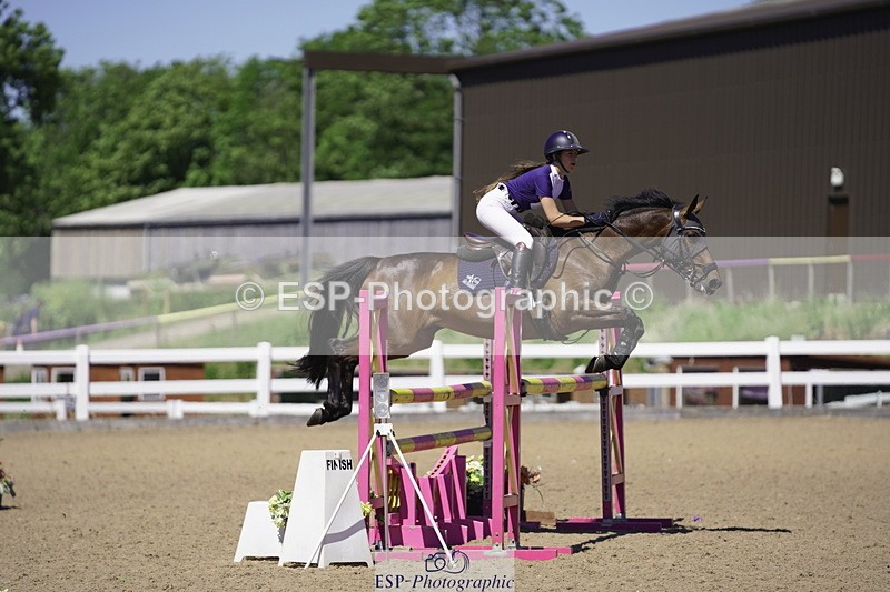 230624A-151300-02162 - Cls 26 Pony Foxhunter & 1.10m Open