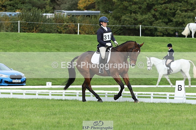 251023A-112144-03302 - D-312-Laura.Sharpe