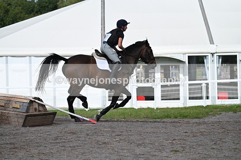 WJ7_9900 - Time 11:02 to 11:34