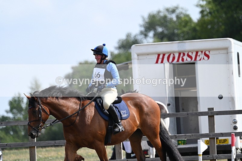 WJ7_2573 - XC Time 12:17 to 12:22