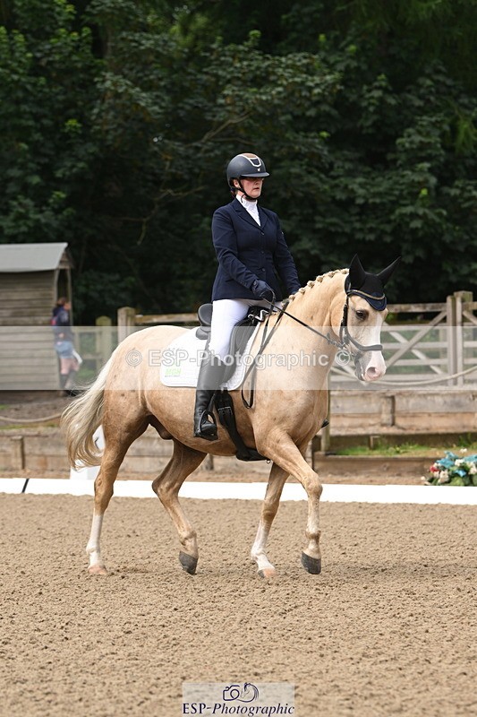 250719A-093105-02928 - 031-Catherine.Boyd-Dante's.Spring