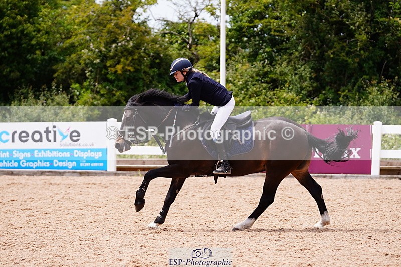 240629A-131042-05593 - Cls 18 Newcomers and 1m Open