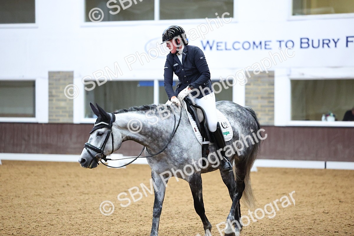 SBM_008544 - Class 8 - AM6 - 17.20-18.08