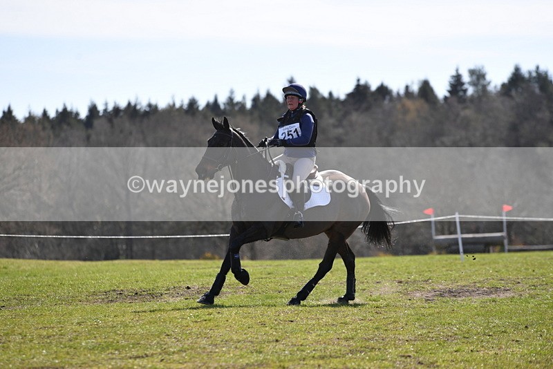 WJ5_6425 - Time 11:00 to 11:24