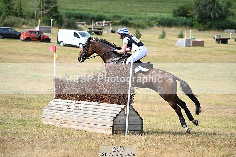 250803A-152121-16205 - P-703-Amber.Williams-THE.EMERALD.LILY