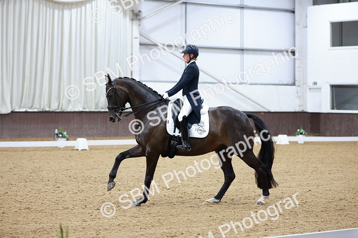 SBM_021687 - Class 14 - FEI Grand Prix - 18.52-19.37