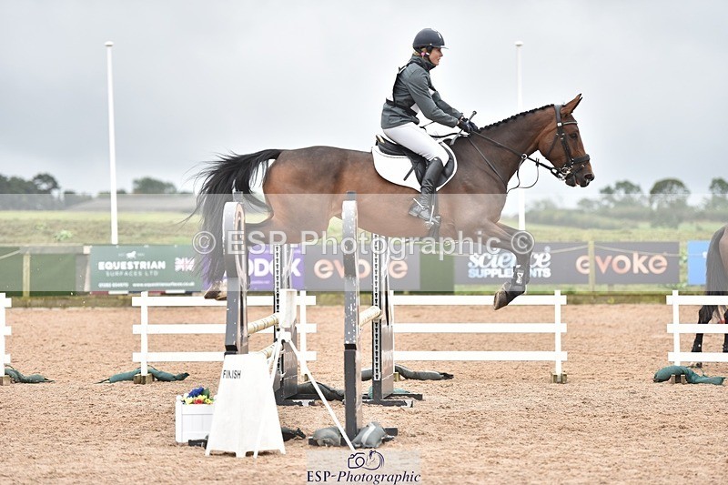 250830-114342-00728 - B-065-Sara.Paul