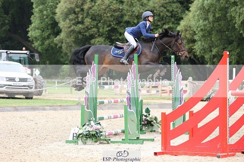 230618-142851-12641 - Cls 20 Pony Foxhunter 2nd R Jump Off's and Pres