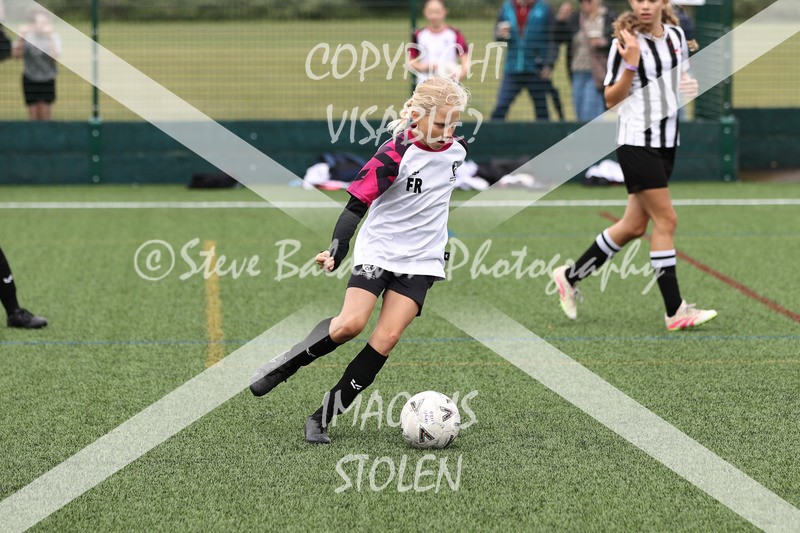 1DX31219 - Sat 6th U12 Girls