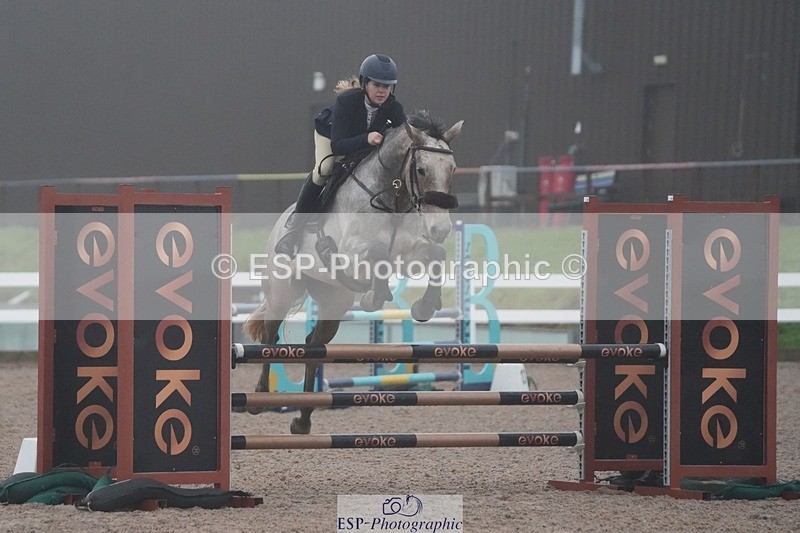 251207-094119-01491 - Cls 16 Blue Chip Winter Qualifier and 90cm