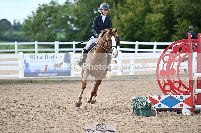 241005A-114935-03576 - SAT Cls 17 95cm Amateur Quali