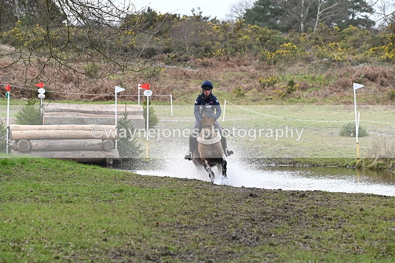 WJ6_2215 - Time 13:21 to 13:35