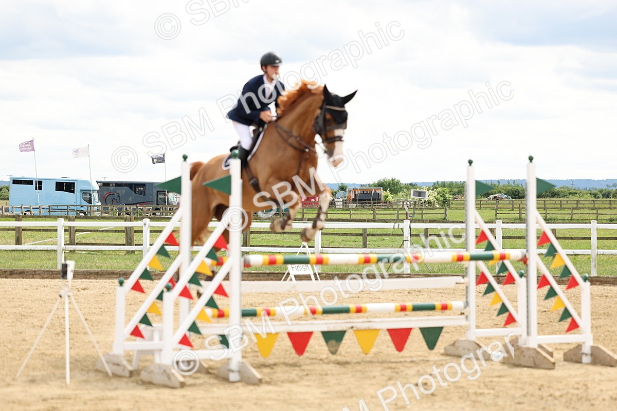 SBM_006171 - Class 19 - Senior Newcomers - 1.10m